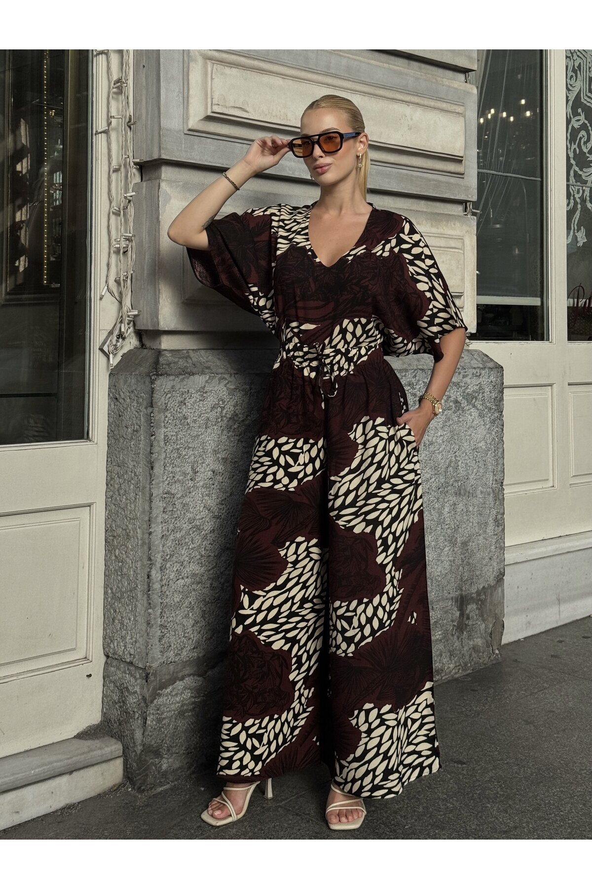 V205 Bordo Floral Desen Kısa Kol Bluz Pantolon Takım