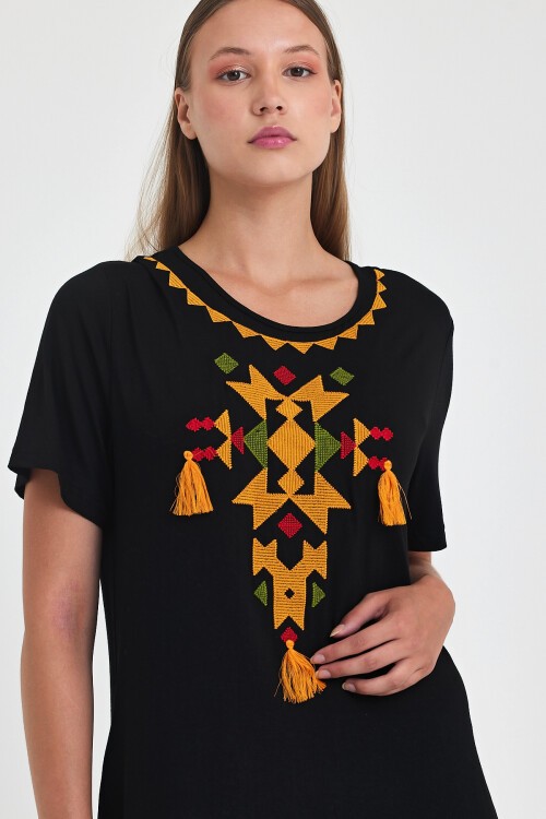 1025 Siyah Oranj Etnik Nakışlı Penye Viskon Elbise