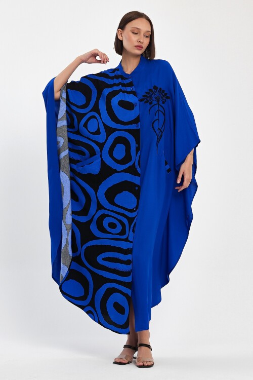 1033 Kadın Hakim Yaka Düğme Kapamalı Nakış Detaylı Cepli Büyük Beden Gömlek Elbise