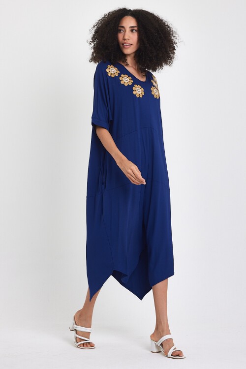 1064 Lacivert V Yaka Çiçek Nakışlı Penye Viskon Elbise