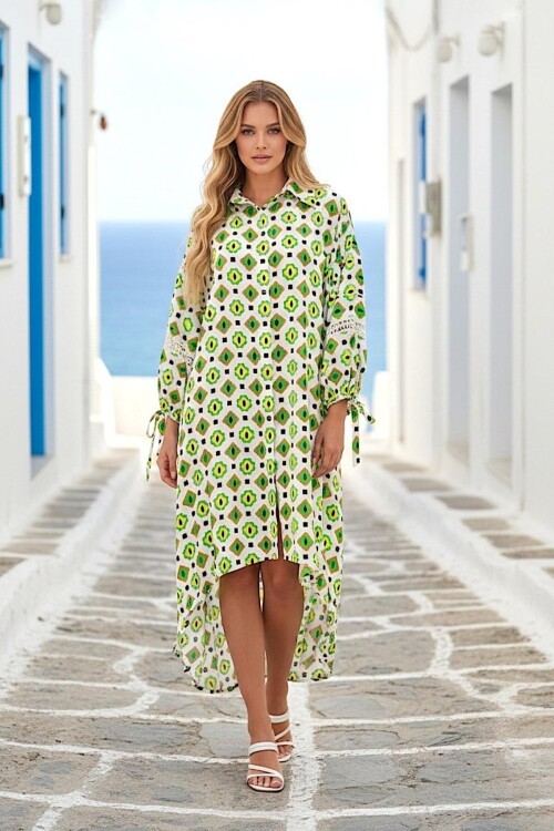 3085 Beyaz Yeşil Desenli Dirseği Dantelli Gömlek Elbise