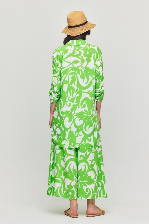 8223 Yeşil Desen Baskılı Gömlek Pantolon Takım