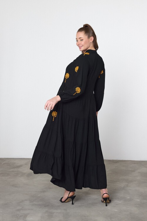 925 Siyah Kadın Bisiklet Yaka Bağcıklı Aplike Detaylı Uzun Viskon Elbise