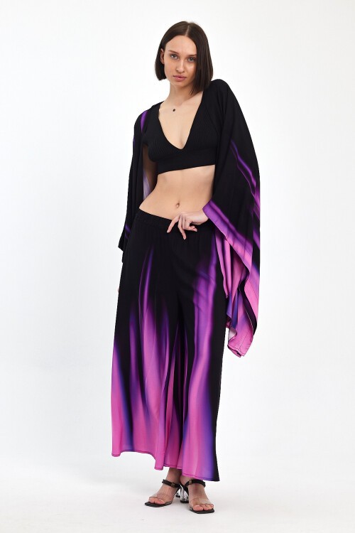 975 Siyah Mor Alev Desenli Viskon Takım