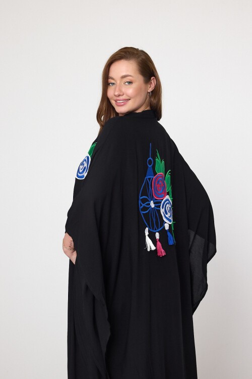 994 Siyah Saks Mavi Sırt Nakış Detaylı Büyük Beden Gömlek Elbise