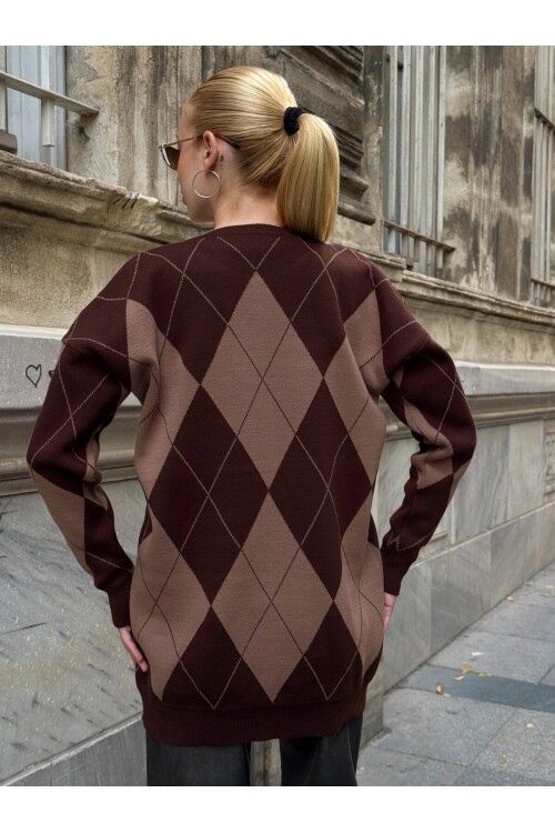 T3027 Kahve-Siyah Baklava Kazak