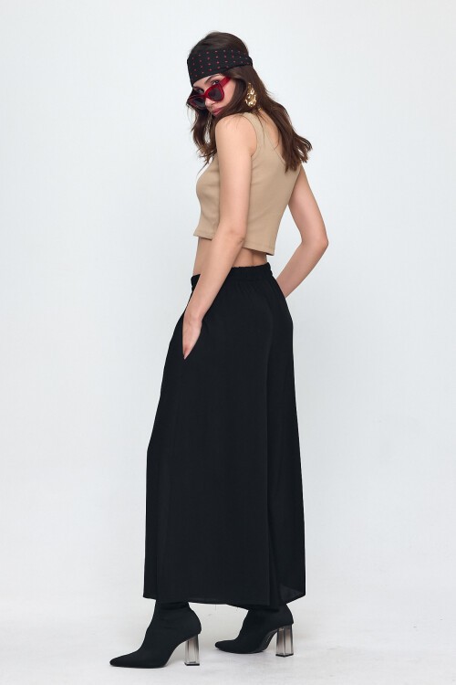 V031 Geniş Paça Bel Lastikli Otantik Nakış Detaylı Viskon Pantolon