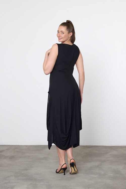 V035 Siyah Kadın U Yaka Otantik Nakış Detaylı Cepli Şalvar Elbise