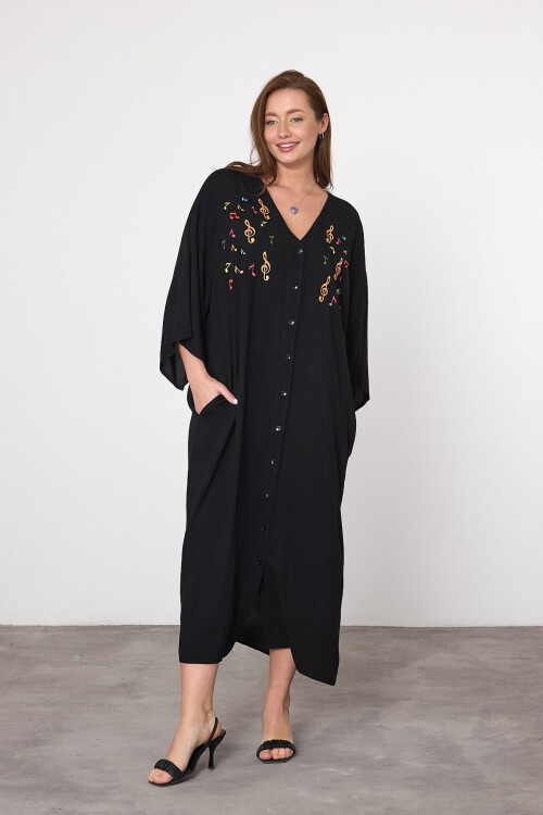 V040 Siyah Kadın V Yaka Mini Nota Nakışlı Büyük Beden Gömlek Elbise