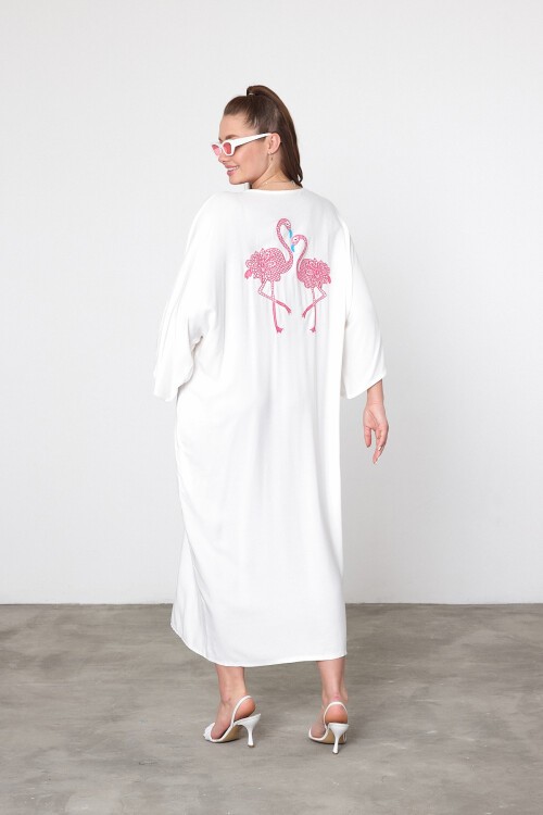 V049 Beyaz Kadın V Yaka Flamingo Nakışlı Büyük Beden Gömlek Elbise