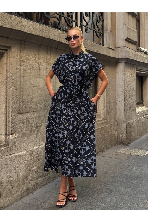 V083 Siyah Desenli Kuşak Detaylı Gömlek Elbise