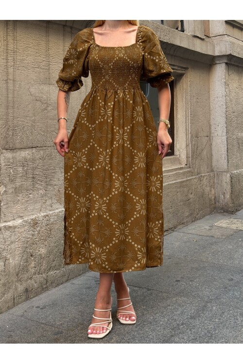 V095 Kadın Kare Yaka Gipeli Desenli Viskon Elbise