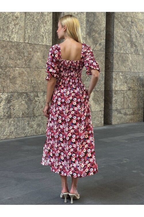 V095 Kadın Kare Yaka Gipeli Desenli Viskon Elbise