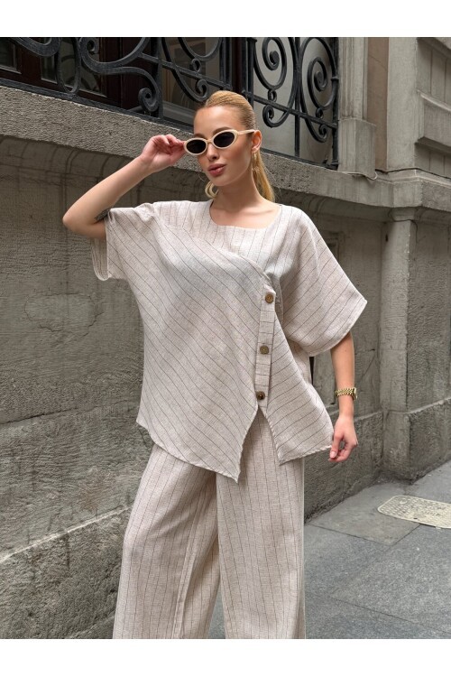 v427 Siyah Çizgili Yandan Düğmeli Keten Takım