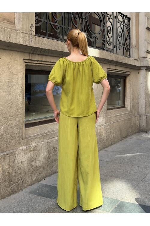 V429 Hardal Madonna Yaka Tarak Boşluğu Takım