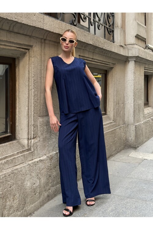 V433 Lacivert Sıfır Kol Tarak Boşluğu Takım