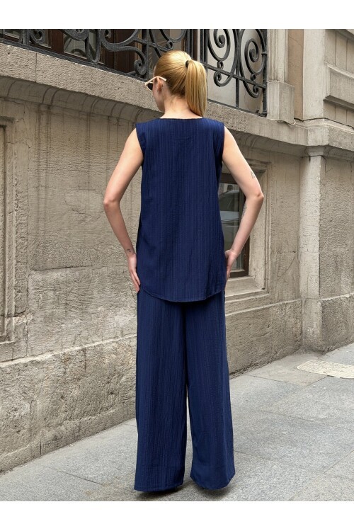 V433 Lacivert Sıfır Kol Tarak Boşluğu Takım