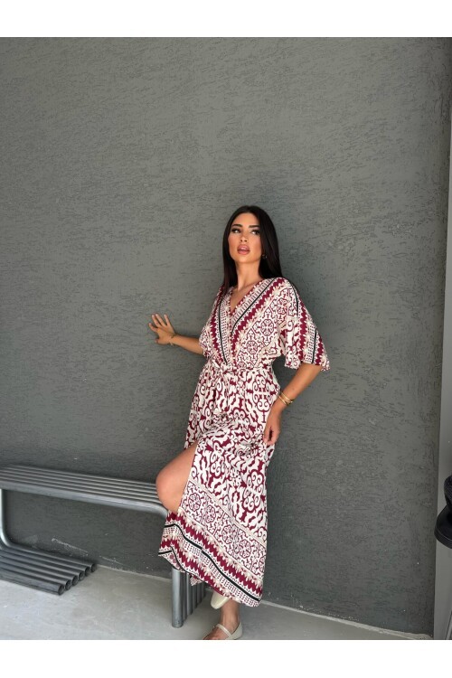 V208 Bordo Kadın V Yaka Gipeli Kemerli Desenli Viskon Elbise