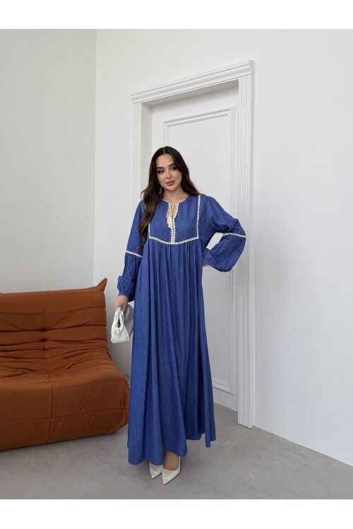 V293 Lacivert Şerit Ponponlu Tensel Elbise