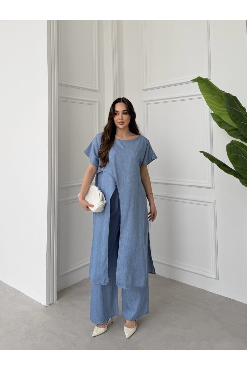 V442 Açık Mavi Önden Ve Arkadan Yırtmaçlı Tensel Takım