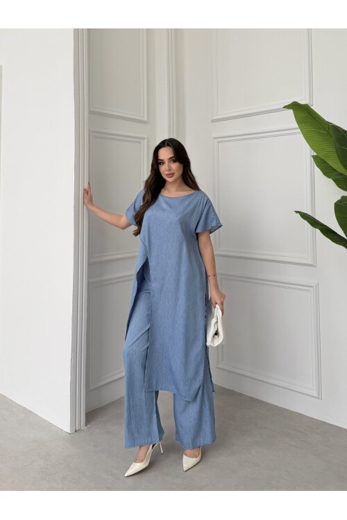 V442 Açık Mavi Önden Ve Arkadan Yırtmaçlı Tensel Takım