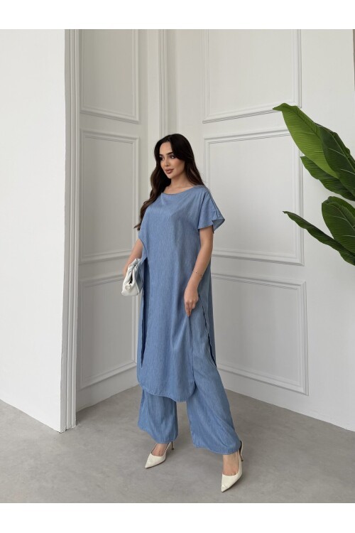 V442 Açık Mavi Önden Ve Arkadan Yırtmaçlı Tensel Takım