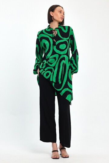 1017 Siyah Yeşil Desenli Hakim Yaka Viskon Takım