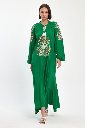 940 Kadın Bisiklet Yaka Bağcıklı  Nakış Detaylı Balon Kol Uzun Elbise