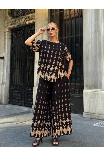 V201 Siyah Kahve Balık Desenli Kısa Kol Bluz Pantolon Takım