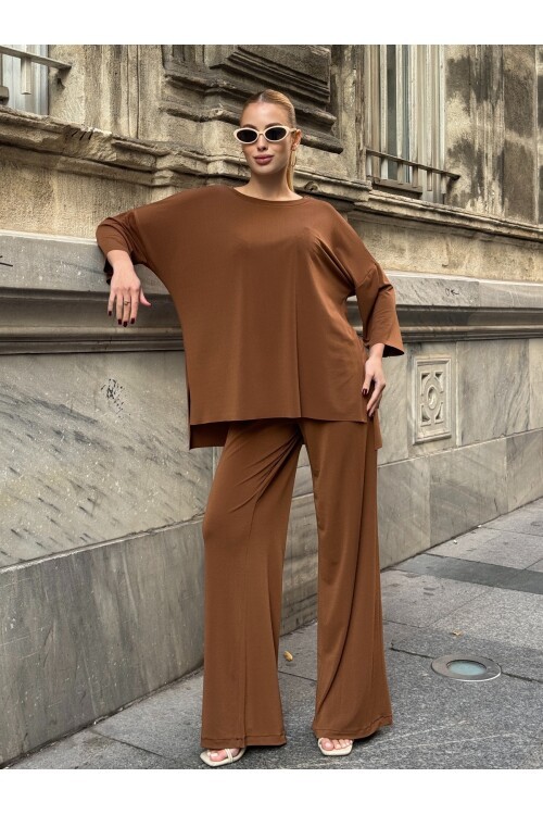 V233 Kahve İki İplik Takım