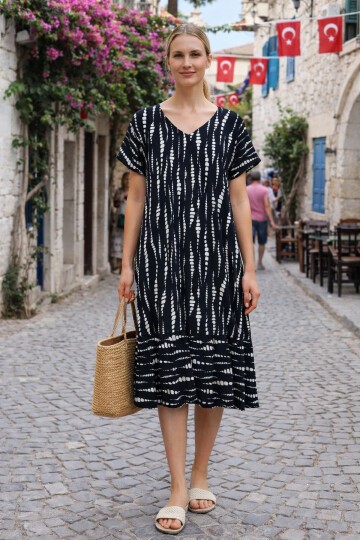 V14 Kadın Kollu Eteği Fırfırlı Elbise